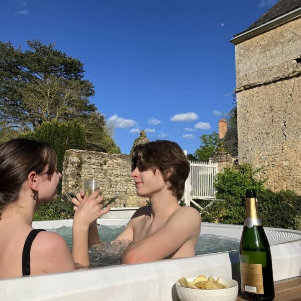 jacuzzi chambre d'hôtes hôtes location domaine maison d'hôtes gite gîte cottage sarthe Le Mans