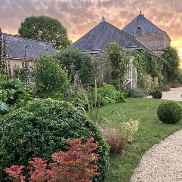 maison d'hôtes hôte chambre d'hôtes location domaine gite cottage jardin sarthe Le Mans luxe patrimoine